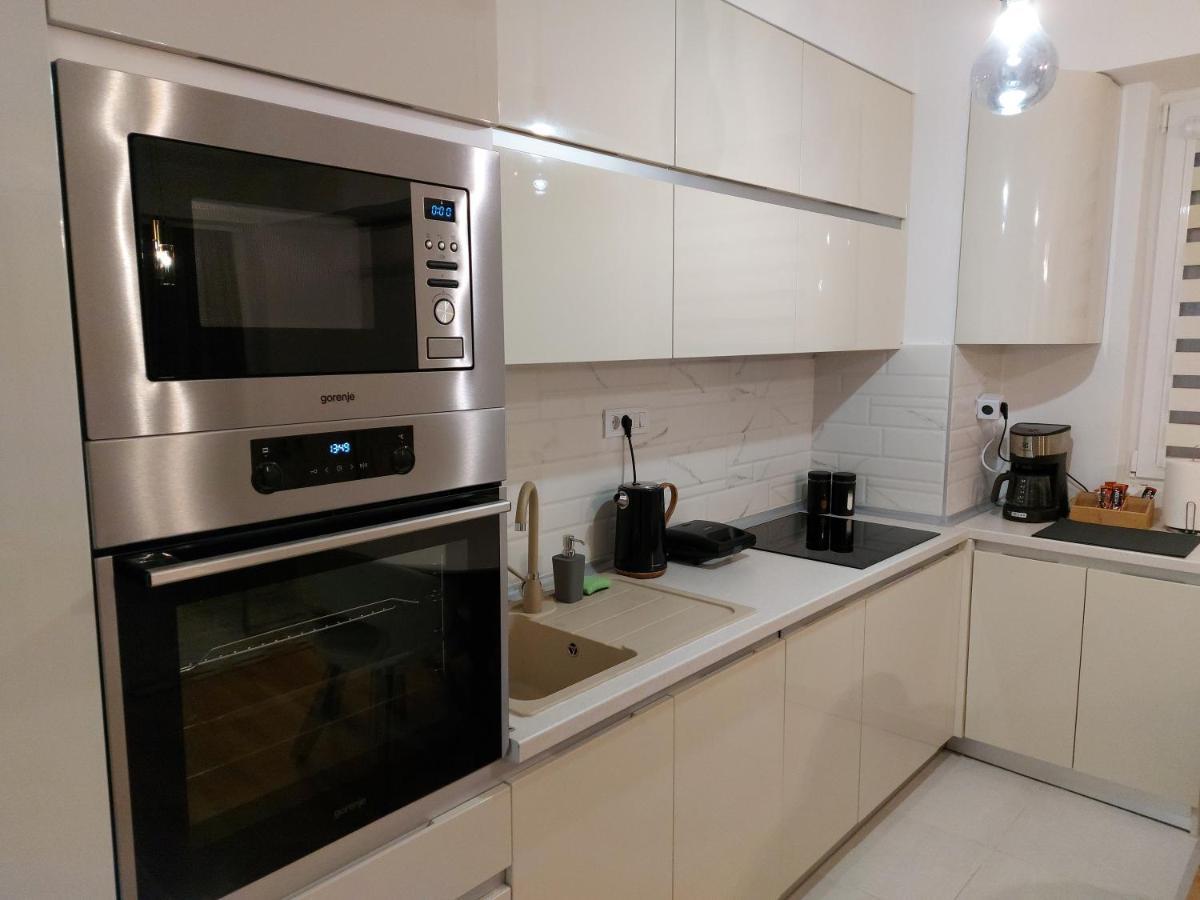 Luxury Apartment Iva II Skopie Exterior foto